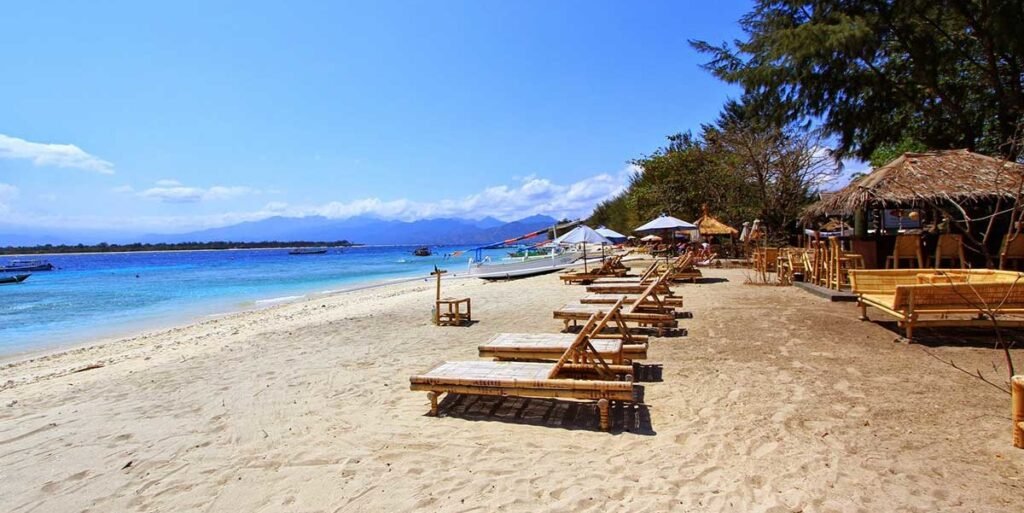 Lombok hire a driver